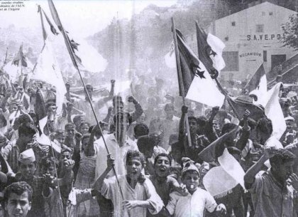 8 de mayo 1945: el Estado francés masacra a decenas de miles de argelinos en Sétif, Guelma y Kherrata