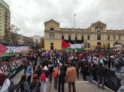 Estudiantes se toman la Alameda: exigen cortar convenios con universidades israelíes y mejoras internas en las universidades