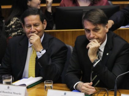 Bolsonaro recorta en educación, pero gastará millones en alquiler de coches