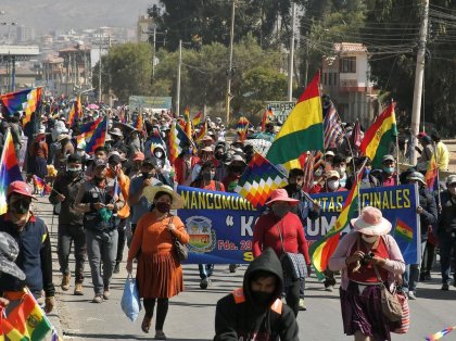 Los golpistas bolivianos amenazan al pueblo movilizado