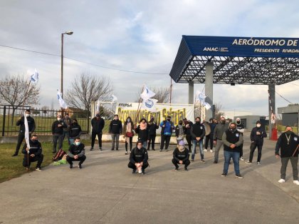 Gran jornada de lucha de los controladores aéreos en el inicio del paro nacional