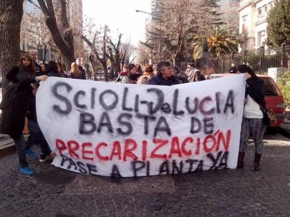 Muerte obrera en educación: “Scioli es el responsable político”