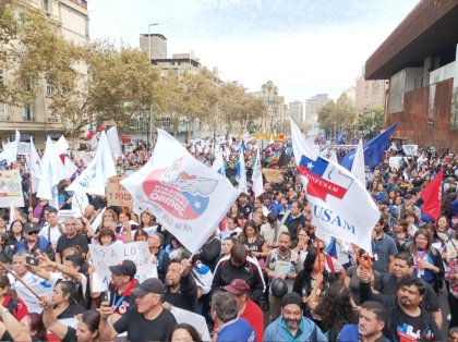 10 mil trabajadores marchan por Santiago ¿Cómo evitar que sea una movilización testimonial?