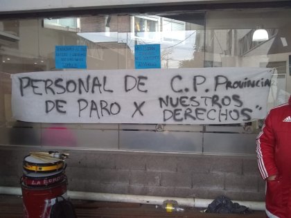 Paro en la Clínica Provincial de Merlo por sueldos adeudados y atraso salarial