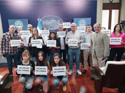 El periodismo acreditado en Casa Rosada repudió el intento de cierre de Télam