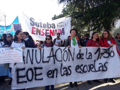 Ante el ataque de Vidal: las docentes marcharon en defensa de los equipos de orientación escolar