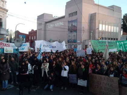  La Universidad Nacional del Centro de la Provincia de Buenos Aires movilizada