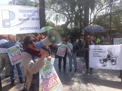 Profesores de Antofagasta se manifestaron por Deuda Histórica