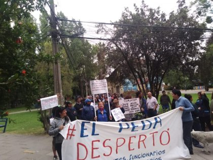 Espinosa pendiendo de un hilo:”Yo renunciaría, pero es una irresponsabilidad descabezar la Universidad”