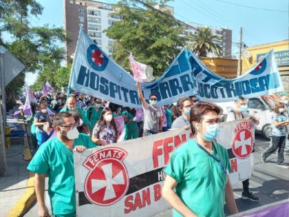 Retroceso a fase 3: Despidos masivos salud continúan en medio de rebrotes y crisis sanitaria 