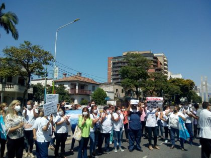 Enfermeras de la Maternidad reclaman por sobrecarga laboral y salario: “Cada una hace el trabajo de dos o tres enfermeras”