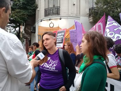 Irene Gamboa: "Que este 8M las mujeres ganemos las calles contra el pacto del gobierno con el FMI"