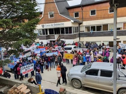 Tierra del Fuego: Primer congreso de delegadas del SUTEF 