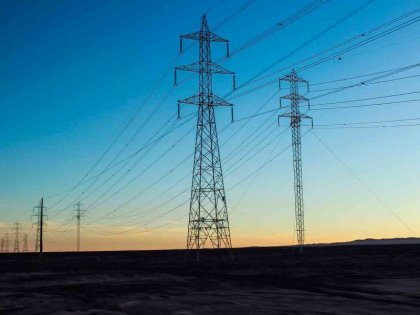 Luz verde del Morena a modificaciones del PRI en Reforma eléctrica