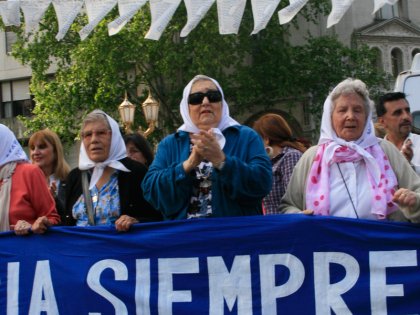 Con Macri en la Rosada, Bonafini vuelve a la Marcha de la Resistencia