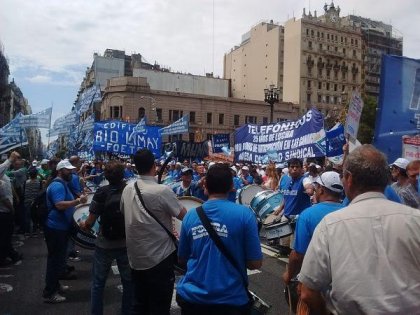  Trabajadores de Telecom y Personal en estado de alerta y movilización