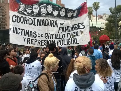 Denuncian a Policías de Córdoba por el robo de ravioles