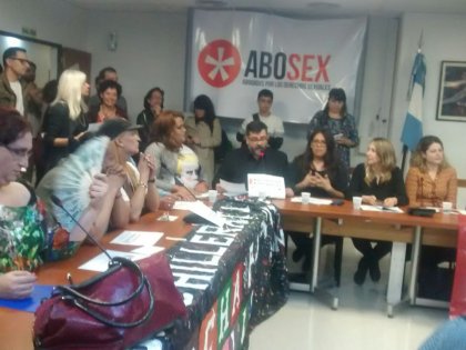 “Reconocer es reparar”: proyecto de ley para las victimas trans de la violencia institucional