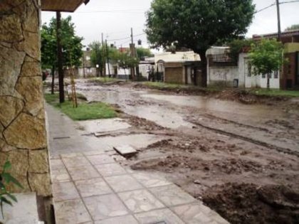 Rosario: remodelaciones en el centro, zanjas en la zona oeste