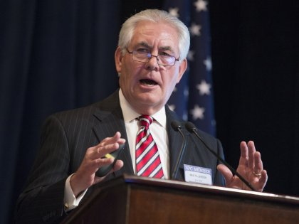 Más colaboración de Peña para impedir tránsito de migrantes a EE.UU. busca Tillerson