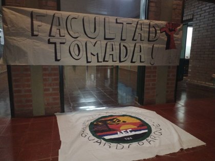 San Pedro: en asamblea, estudiantes votan tomar la sede de la Universidad Nacional de Misiones