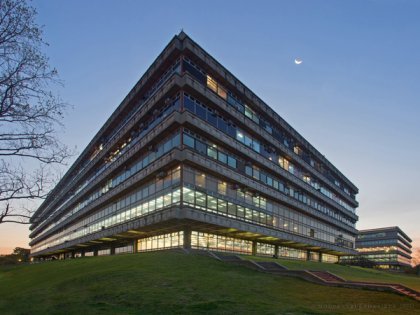 Jornadas de Fundamentos y Aplicaciones de la Interdisciplina: la ciencia a debate