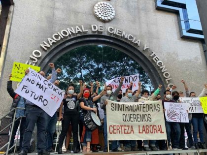 Programa Cátedras CONACYT: entre la precariedad laboral y el control político