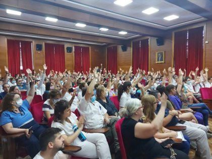 Hospital Posadas: el Gobierno no hizo ofrecimiento y la asamblea resolvió nuevas medidas de lucha