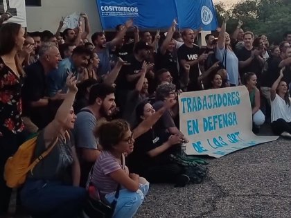 La asamblea de estudiantes de la Facultad de Ciencias de la Comunicación invita a una charla junto a los trabajadores de los SRT 