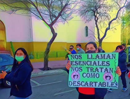 Trabajadores esenciales del Hospital Enfermeros Argentinos se manifestaron contra el "aumento" de Suárez