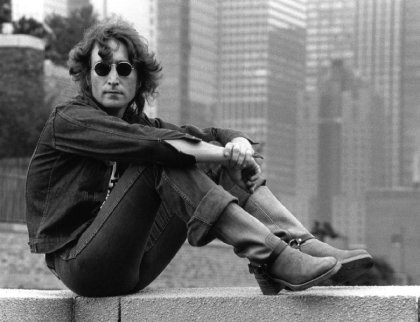 A 77 años del nacimiento de John Lennon: el pasado en su obra