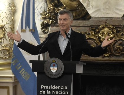 Efecto Correo: Macri aprueba 135 rutas aéreas a low cost, pero Avianca queda en espera 