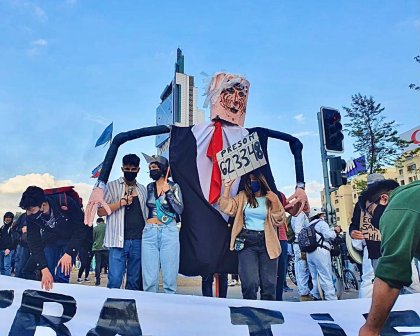 Manifestaciones por la libertad de los presos políticos de la rebelión se vuelven a tomar Plaza Dignidad 