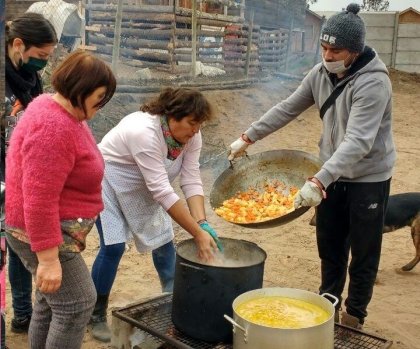 Culmina exitosa jornada solidaria de portuarios y vecinos en Ventana 