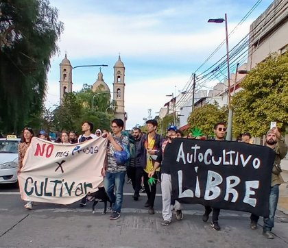 Cientos se movilizaron en San Luis en el Día de la Marihuana 