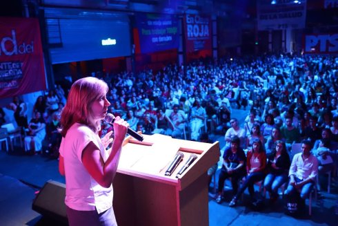 Myriam Bregman en el cierre de la multitudinaria Asamblea de asambleas de CABA