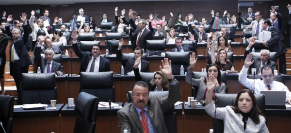 Senadores aprueban reforma laboral, crean organismo descentralizado de conciliación