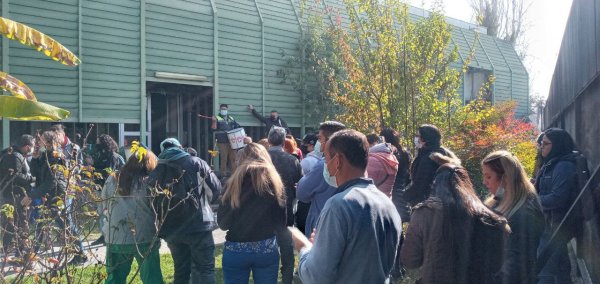 Castiglionne intransigente: Trabajadores del Hospital Barros Luco continúan movilización tras negativa de la dirección del hospital a las peticiones mínimas