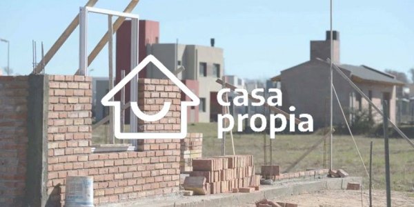 Sin Casa Propia: beneficiarios de los créditos denuncian que es imposible terminar su casa