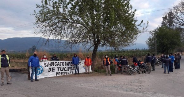 Papelera Tucumán: paro y corte de ruta por una deuda salarial