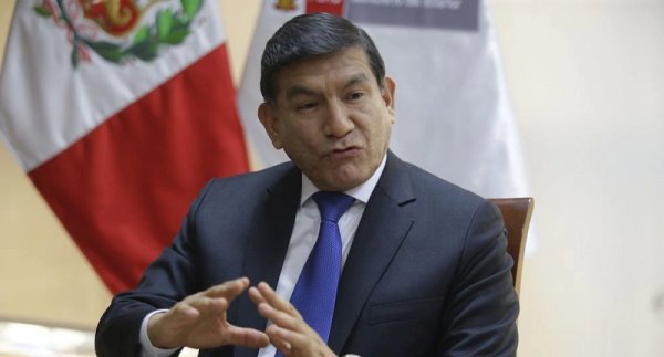 Ministro peruano propone retirar seguridad policial a congresistas