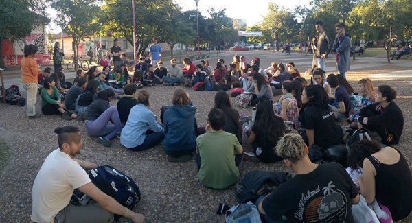 Córdoba: La facultad de artes se organiza para enfrentar el ajuste en el INCAA