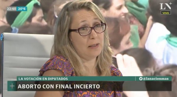 Bregman: “Tenemos que formar comisiones de mujeres para organizarnos y defender el derecho al aborto”