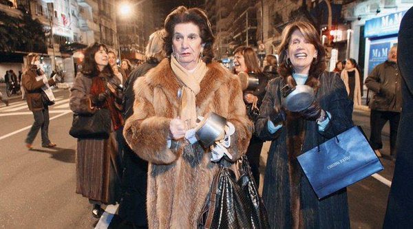 Cacerolazo de las clases altas contra el gobierno de CFK, 2012