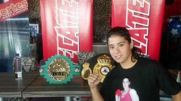 Boxeadora Mayra Gómez denunció a su mánager por violencia de género