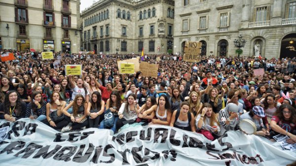 Contra el 155 y por la libertad de los presos políticos ¡Estudiantes a la huelga!