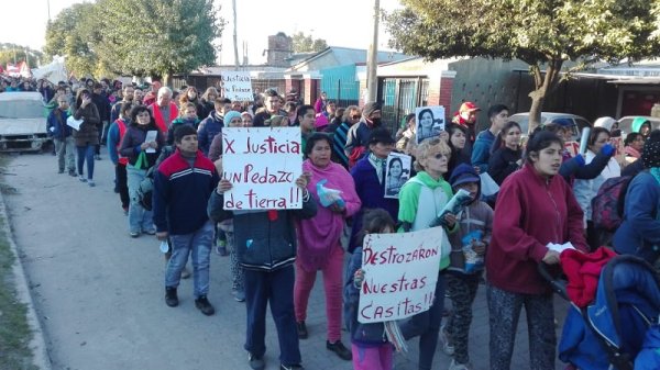 Más de mil personas repudiaron la represión en Juárez Celman