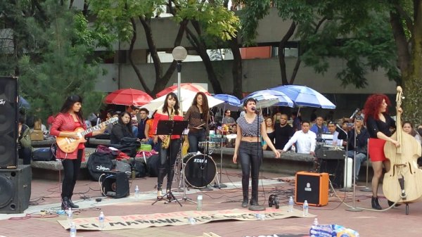 Sindicato de la UAM organiza evento cultural a estudiantes para difundir su conflicto