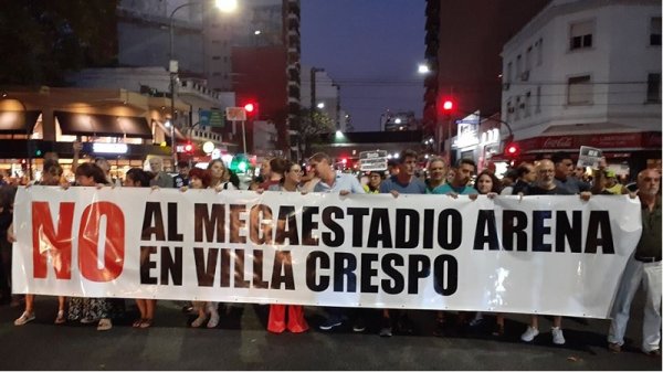 Nueva protesta de vecinos autoconvocados contra el megaestadio Movistar Arena 