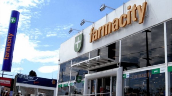 Empleada de Farmacity: “Pedimos condiciones de seguridad y la empresa nos responde con aprietes”